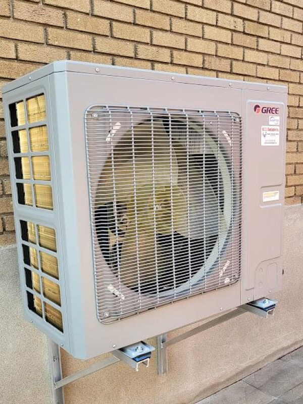 mini-split installation mcc climatisation inc.